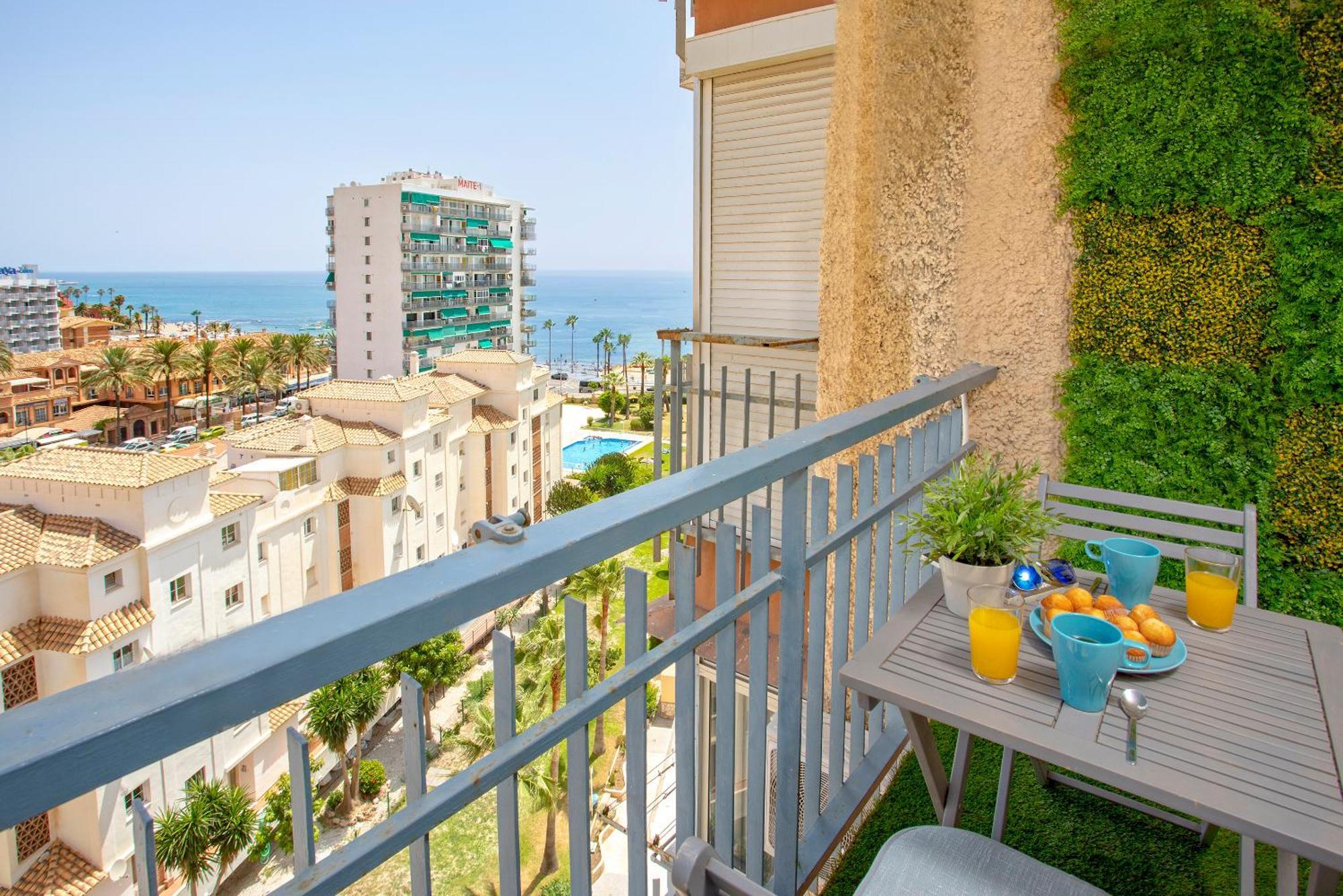 Sunstay Loft Seaview เบนัลมาเดนา ภายนอก รูปภาพ